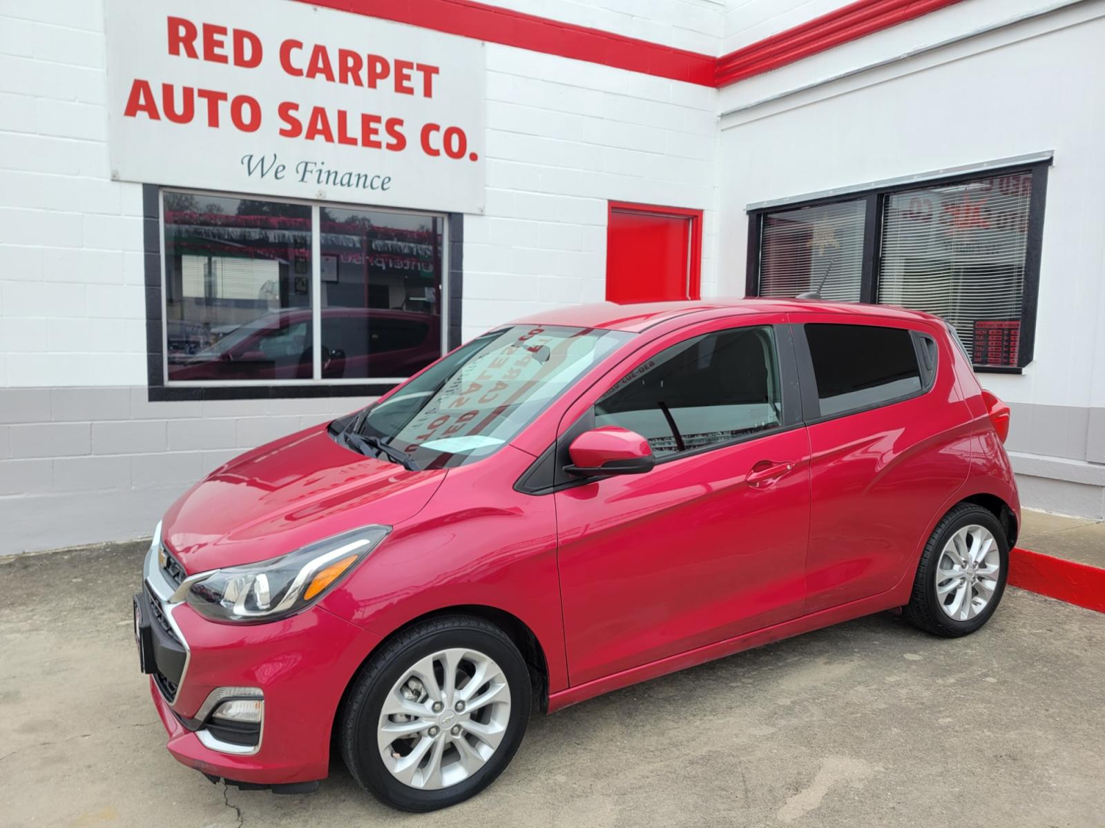 2020 Red Chevrolet Spark 1LT Manual (KL8CC6SA6LC) with an 1.4L L4 16V DOHC engine, 5 Speed Manual transmission, located at 503 West Court, Seguin, TX, 78155, (830) 379-3373, 29.568621, -97.969803 - 2020 Chevrolet Spark 1LT Manual with a 1.4L L4 16V DOHC, Standard Transmission, Tilt, Cruise, AM/FM Touchscreen Stereo, Power Windows, Locks and Side Mirrors, Bluetooth, Automatic Headlights, Tinted Windows, Alloy Wheels, Rear Wiper, Rear Defroster and more!! - Photo #0